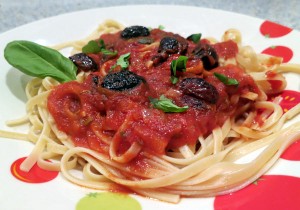 olives_pastasauce