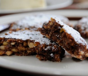 Panpepato (Spicy Chocolate-flavored Christmas Bread) - Burn Blog