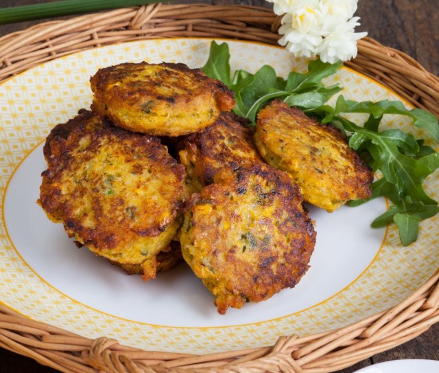 byron bay chilli co fritters